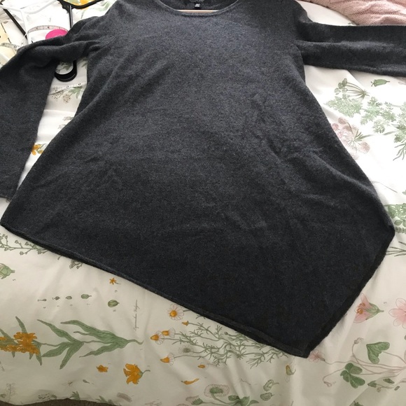 100% Cashmere Tunic Sweater - Picture 5 of 9